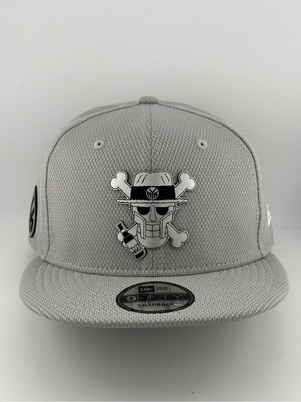 New Era 9FIFTY One Piece/MF Doom/New York Knicks Snapback Hat